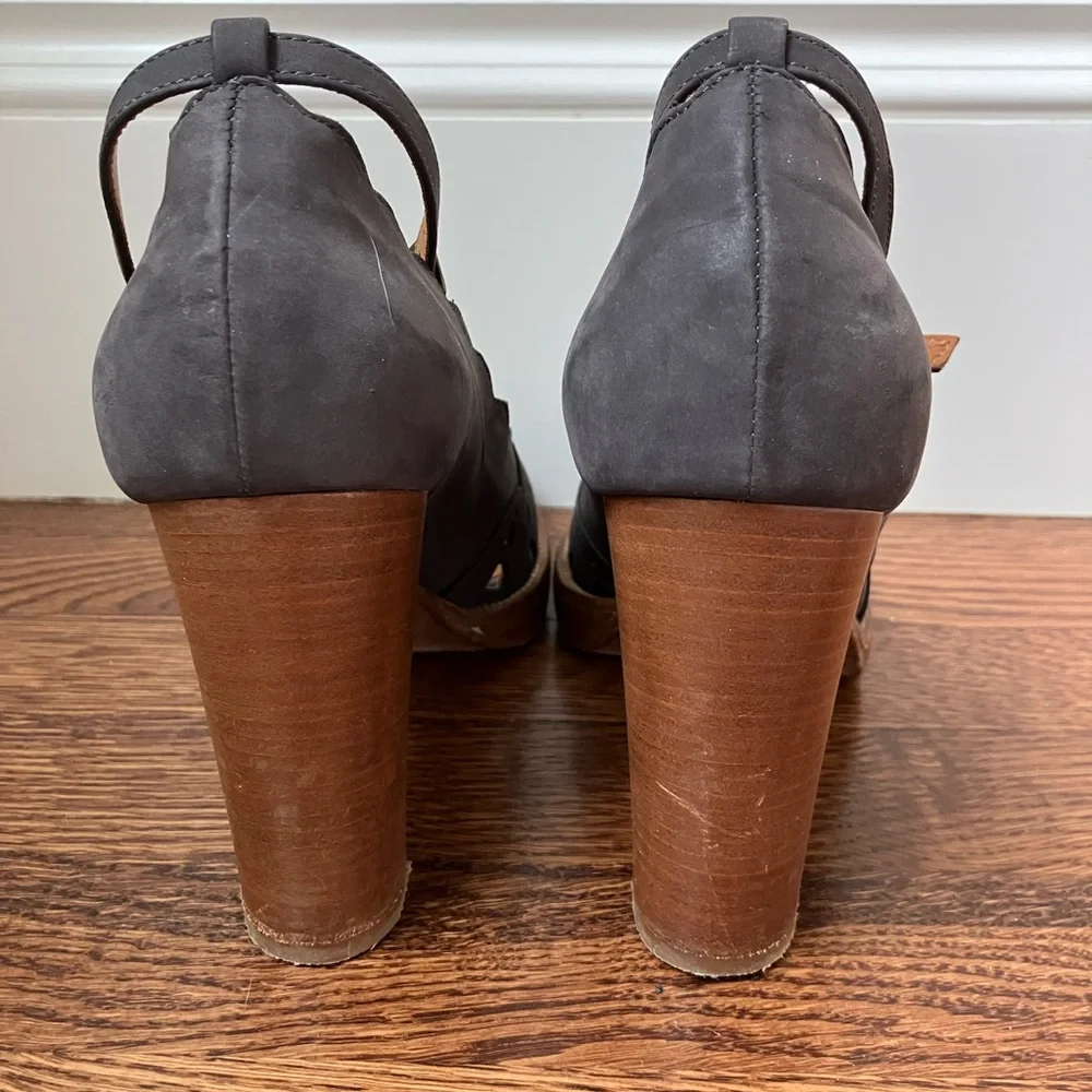 Hobbs London suede Leather heels Italy Coquette scallop romantic garden party 39